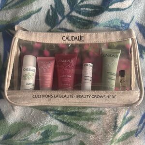 Caudalie Paris 6 piece body skin care gift set in clear pouch